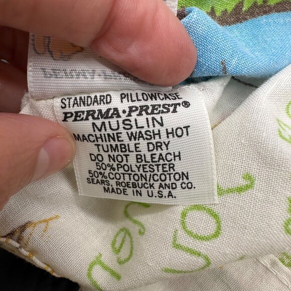 Vintage Winnie The Pooh Pillowcases Disney Sears USA Eeyore Rabbit Kanga Roo - Picture 5 of 9